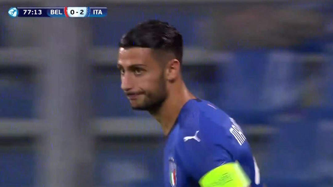 她在前半程 她在前半程