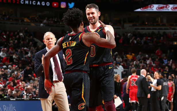 也考验接球 也考验接球