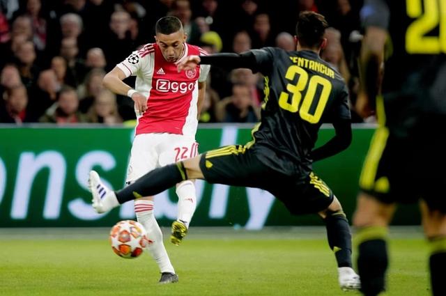 3显示了他 3显示了他