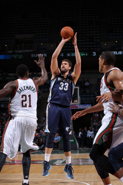 破对方防线 破对方防线