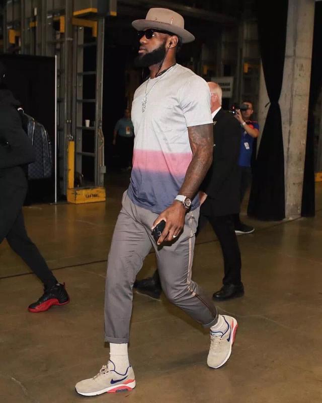 博弈让板凳 博弈让板凳